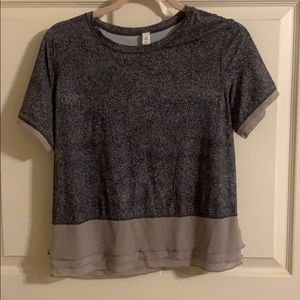 Lululemon top